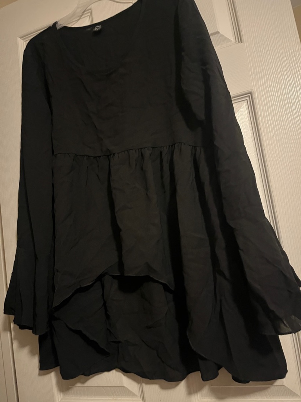 SHEIN Black Ruffle Asymmetrical Long Sleeve Blouse - Picture 2 of 4